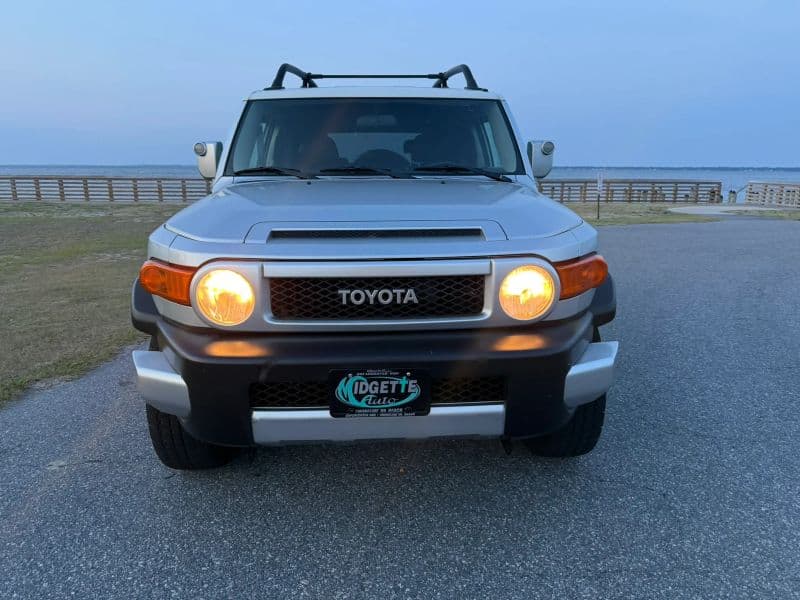 Photo 3 of 2007 Toyota FJ Cruiser Sport Utility 2D
