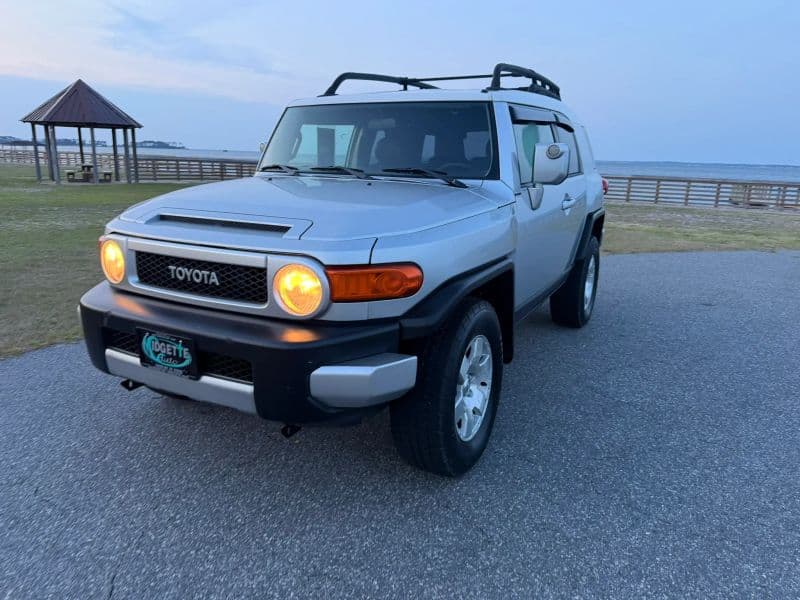 Photo 5 of 2007 Toyota FJ Cruiser Sport Utility 2D