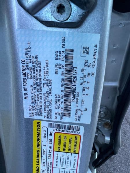 Photo 3 of 2016 Ford Fusion SE Sedan 4D
