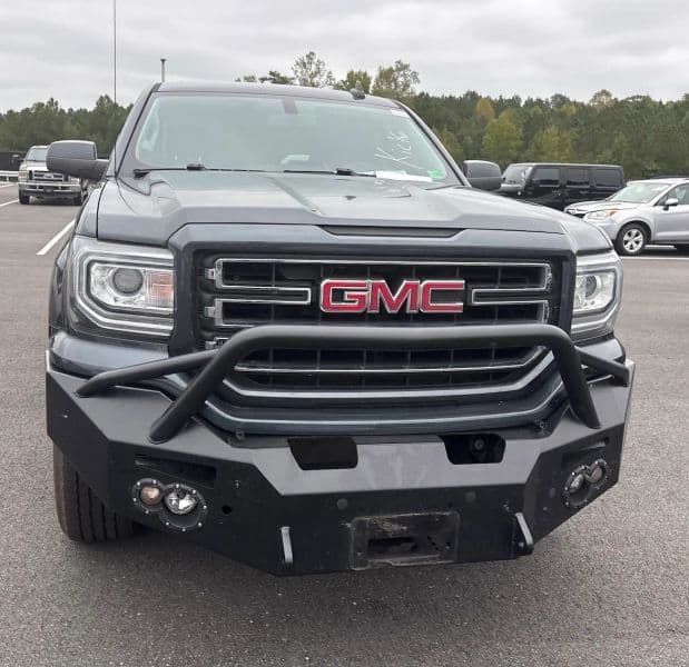Photo 2 of 2017 GMC Sierra 1500 Crew Cab SLE Pickup 4D 5 3/4 ft