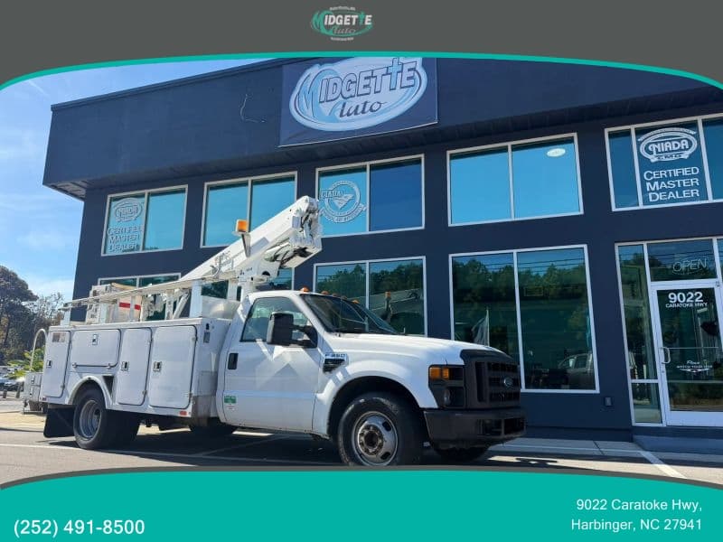 2008 Ford F350 Super Duty Regular Cab & Chassis 165 W.B. 2D - Main Image